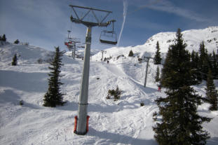 Mit dem Tarifverbund SkiArena Andermatt-Sedrun und Disentis haben sie 180 Pistenkilometer zur Verfgung.