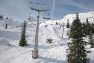 Mit dem Tarifverbund SkiArena Andermatt-Sedrun und Disentis haben sie 180 Pistenkilometer zur Verfgung.